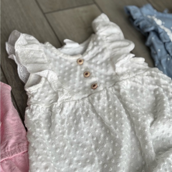 Baby Rompers Set - Picture 3 of 6